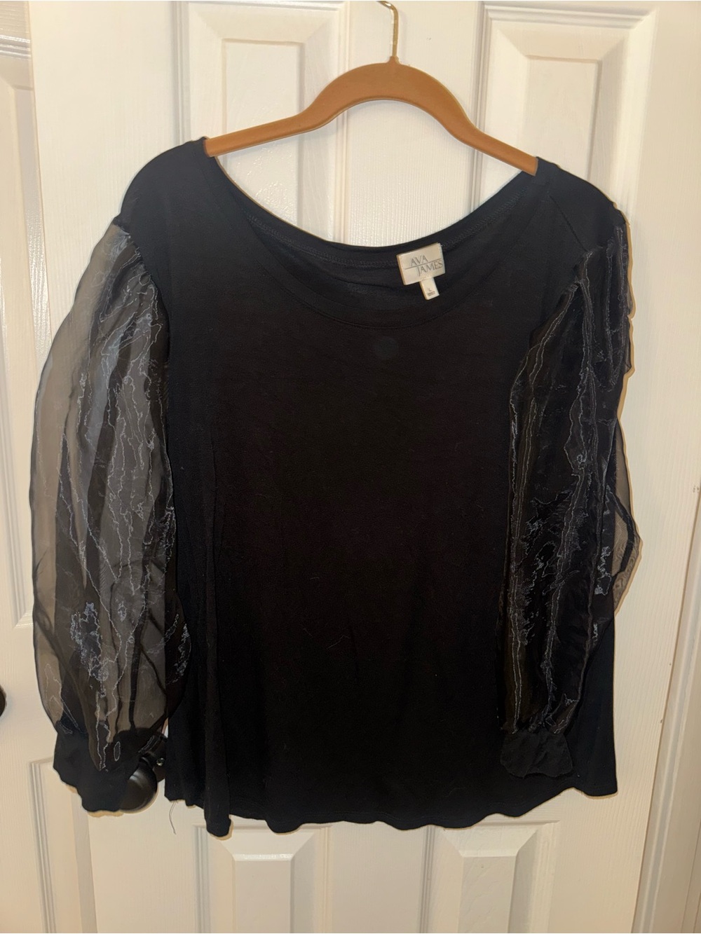 Ava James Black Puff-Sleeve Women's Top